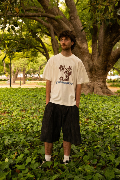 Analogue Garden T - Off White