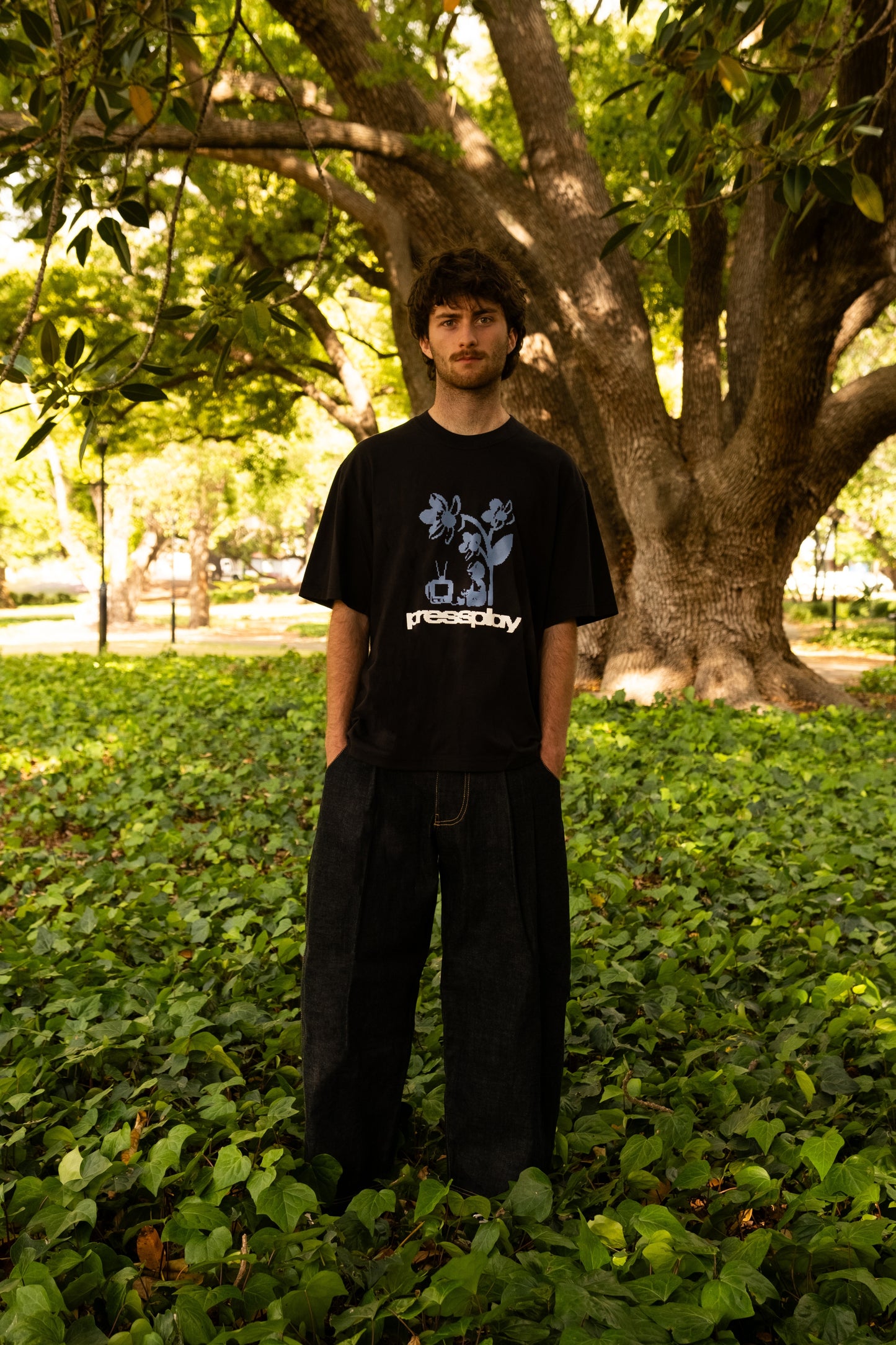 Analogue Garden T - Black